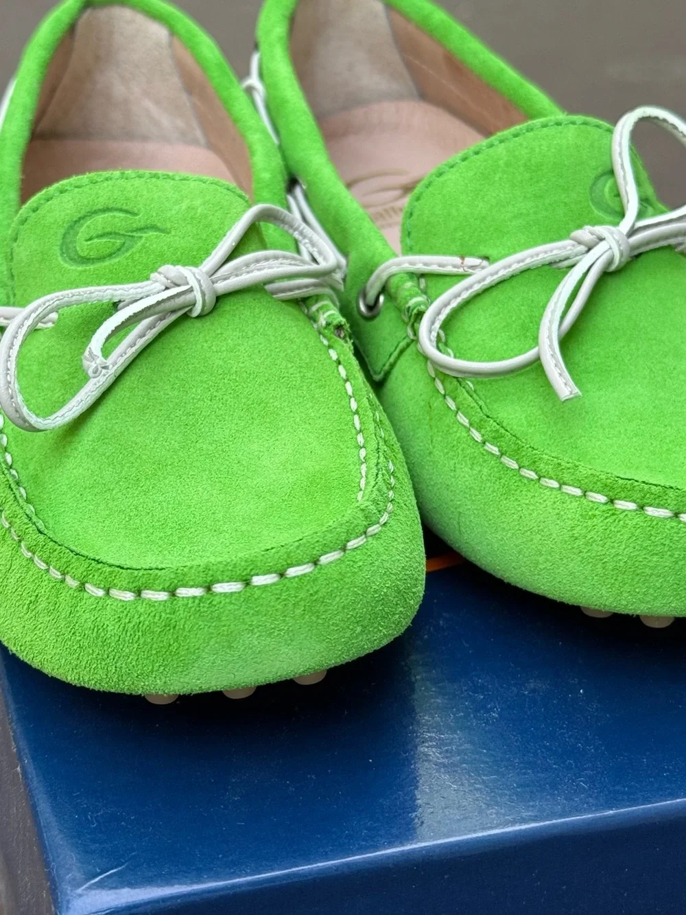 Kids Suede Moccasin Loafers in Bright Green - Classic Driver Style